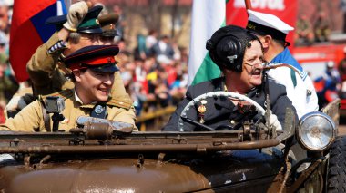 opening van de competities in de jeep-sprint 