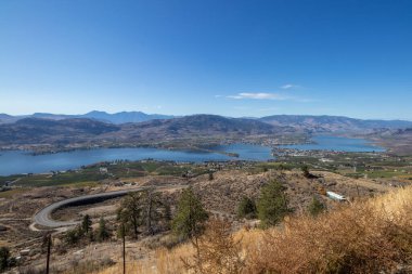 İngiliz Kolombiyası 'ndaki Anarşist Dağdan Osoyoos' un görüntüsü