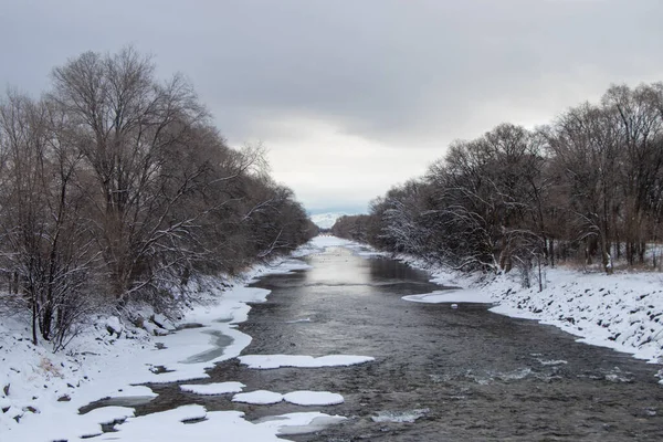 Schnee Und Eis Auf Dem Okanagan River British Columbia Kanada — Stockfoto