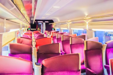 boş banliyösü tren iç