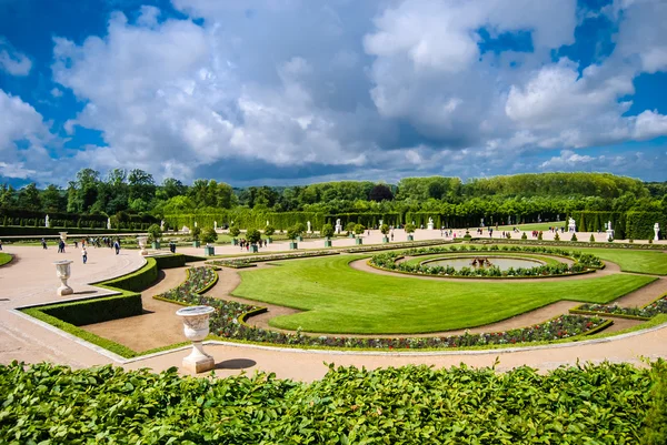 Trädgårdarna i versailles, france — Stockfoto