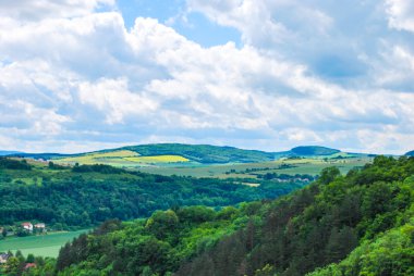 Karlstejn yeşil tepe, Prag Kalesi