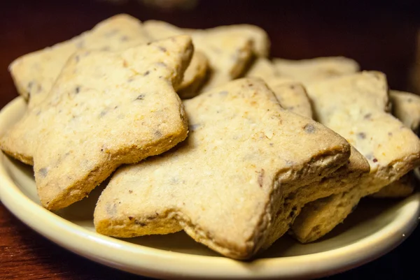 Bir tabak kurabiye yıldız — Stok fotoğraf