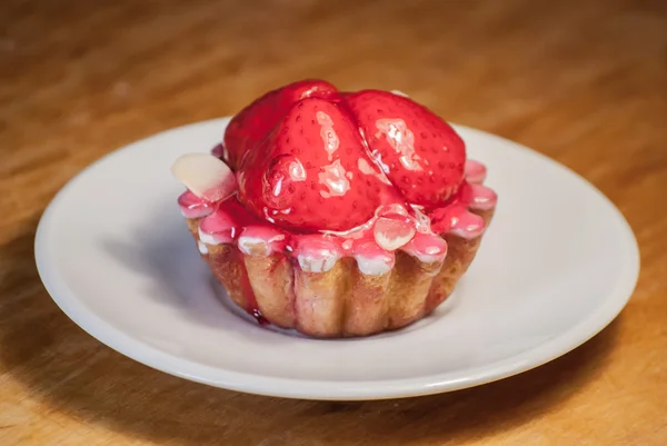 Cupcake sur une assiette — Photo