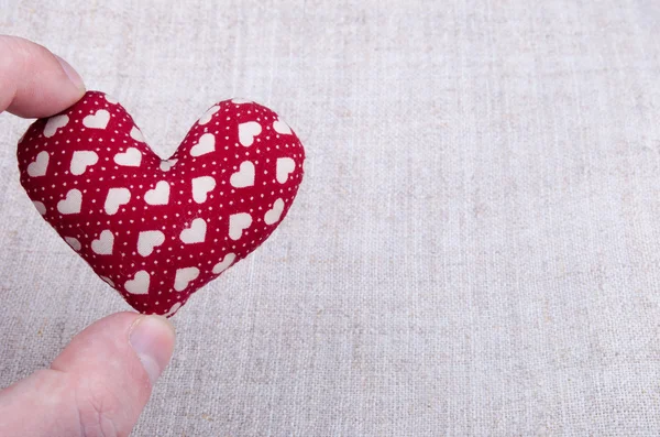 Corazón sobre madera —  Fotos de Stock