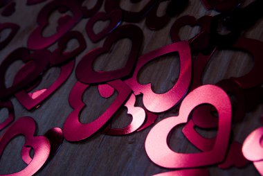 Çok ışıltılı Kalpler