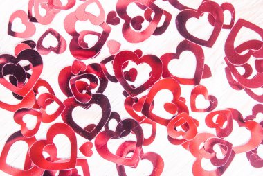 Çok ışıltılı Kalpler