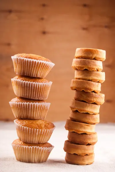 Muffins in vase — Stock Photo, Image