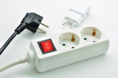 beyaz üzerine izole edilmiş birden fazla dolgu iğnesi olan şerit değiştir
