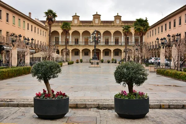 Plaza Las Palomas Plaza Constitucin Guadix Granada — стокове фото