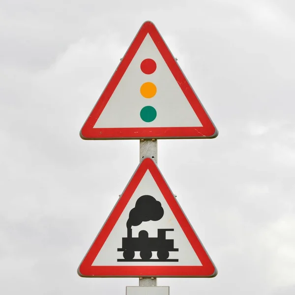 危険標識 障害物のない踏切 信号なしの踏切 — ストック写真