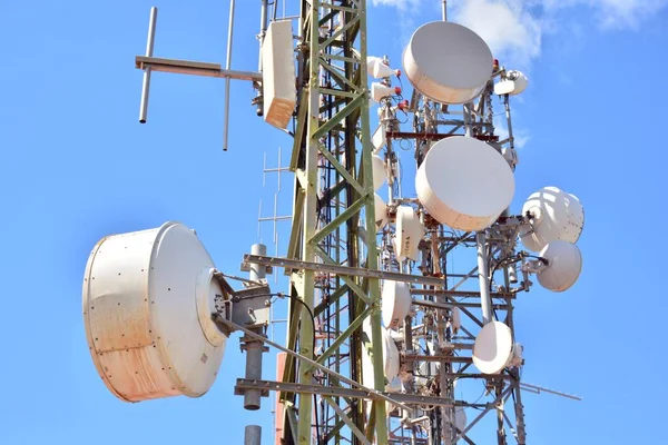 Detalle Una Torre Telecomunicaciones —  Fotos de Stock