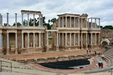 İspanya 'nın Merida kentindeki Roma tiyatrosunun manzarası