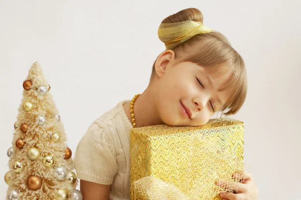 Noel uyuyan küçük kız