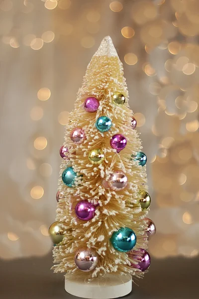 Künstlicher Tannenbaum — Stockfoto