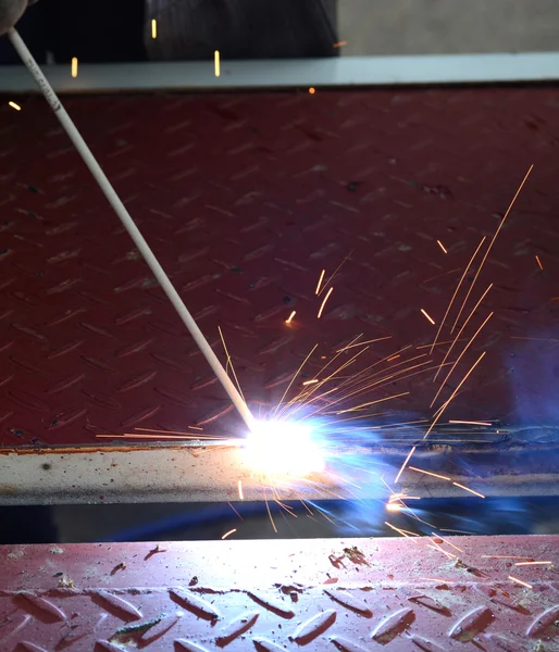 Welding with sparks — Stock Photo, Image