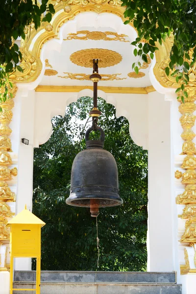 Buddhist bell. Tap to good fortune. — Stock Photo, Image