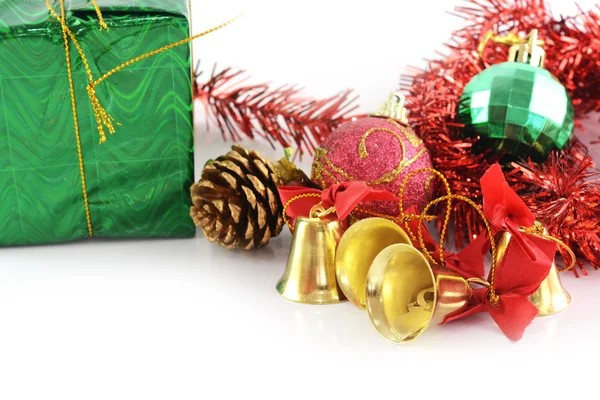 Zlaté zvonky Vánoční dekorace — Stock fotografie