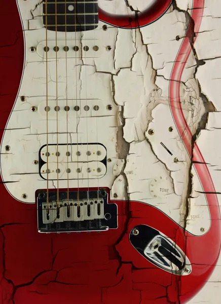 Guitarra elétrica velha em branco — Fotografia de Stock