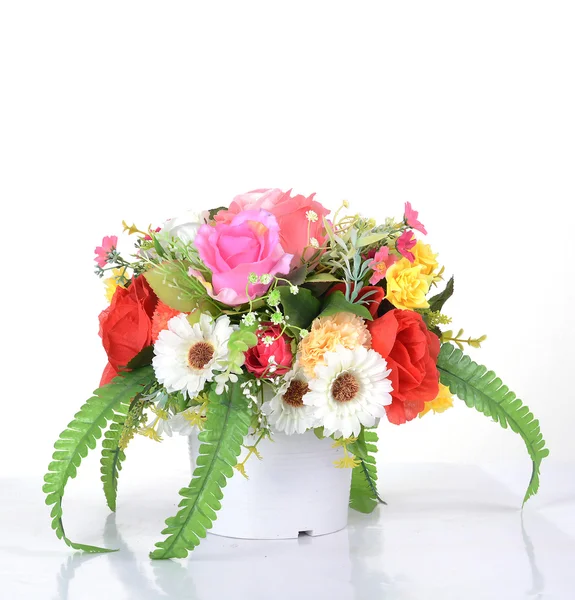 Гарний букет з яскравих квітів — стокове фото