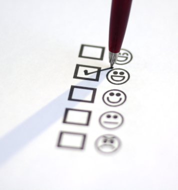 çok iyi yerleştirilmiş kene