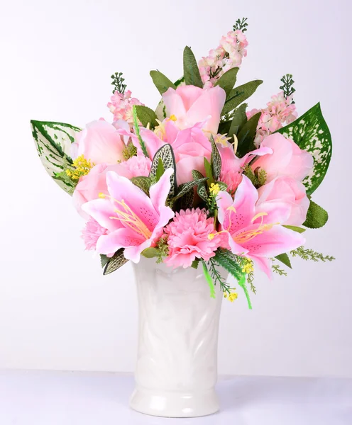 Fiori rosa in vaso — Foto Stock