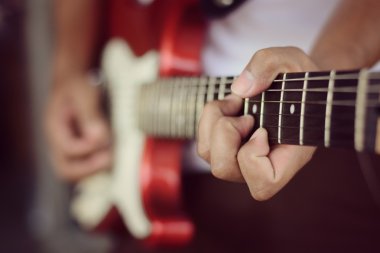 gitarist çalış