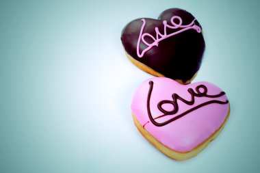 kalp şeklinde tatlı