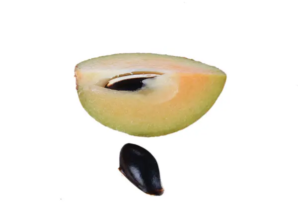 Färska sapodilla isolerade — Stockfoto