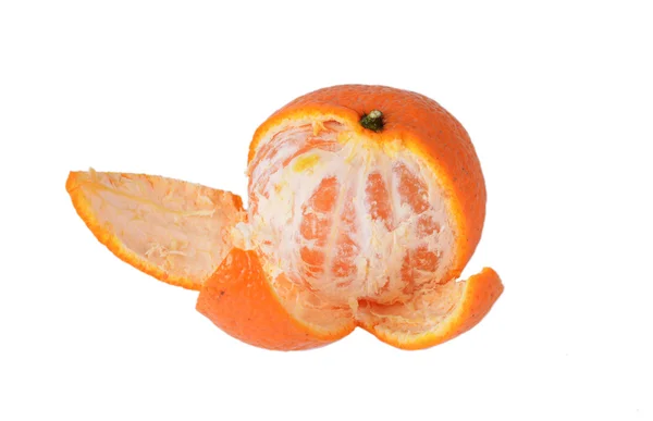 Orangefarbene Früchte isoliert auf weiß — Stockfoto