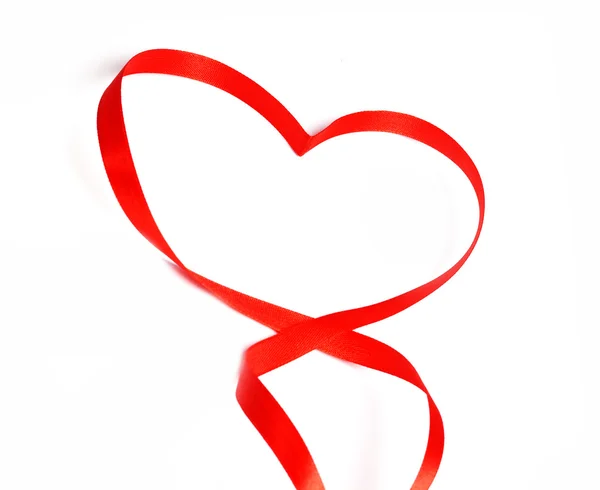 Cinta roja en forma de corazón —  Fotos de Stock