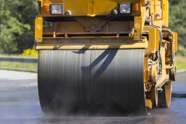 Otoban tamir ve inşaatı