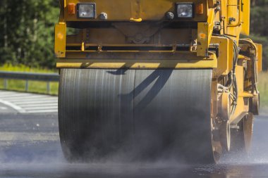 Otoban tamir ve inşaatı