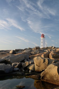 Peggy 'nin Koyu Deniz Feneri