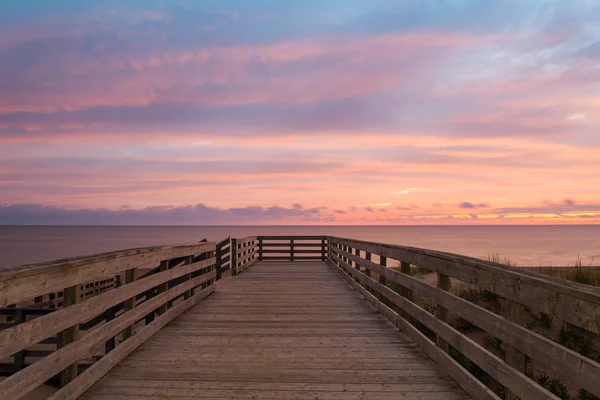Şafak, cavendish Beach Boardwalk