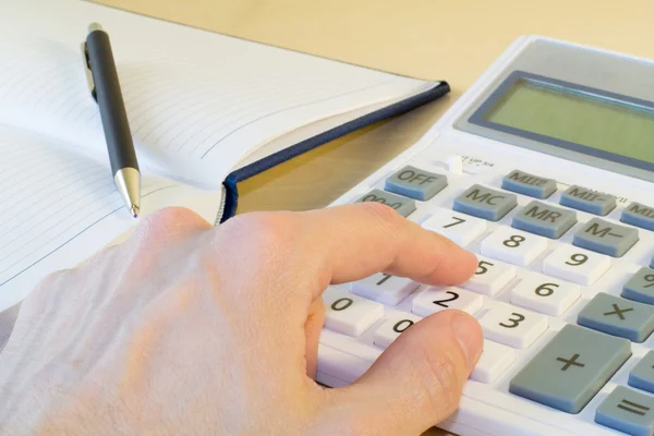 Financial calculations — Stock Photo, Image