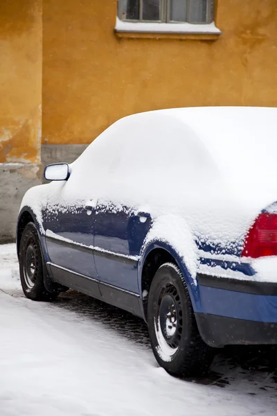 Car in Snow — Stock Photo, Image