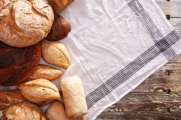 Fresh Bread Arranged Wooden Table — Stock Photo, Image