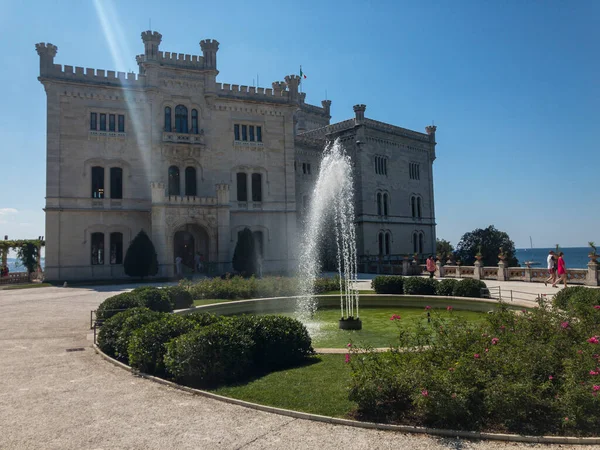 Entrada Para Museu Histórico Parque Castelo Miramare Trieste Friuli Venezia — Fotografia de Stock