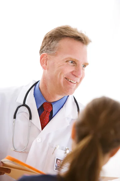 Doctors: Senior Physician Talking with Nurse — Stock Photo, Image