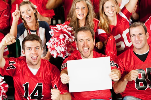 Fans : Groupe d'amis regardant le match — Photo