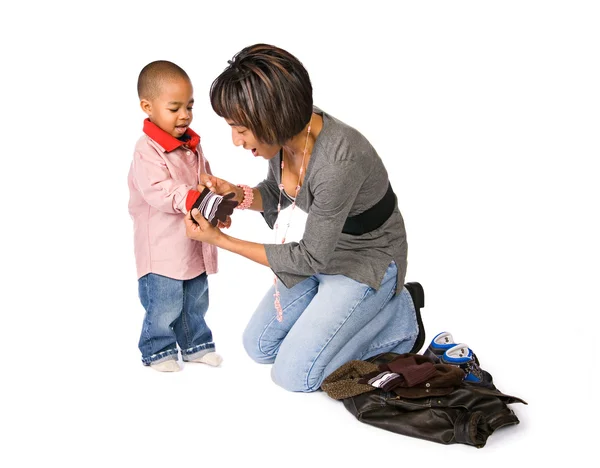 Family: Mother Dressing Boy For Winter — Stock Photo, Image