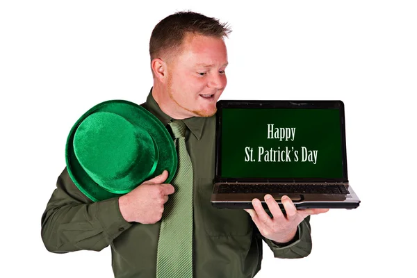 Leprechaun: Feliz Dia de São Patrício no Laptop — Fotografia de Stock