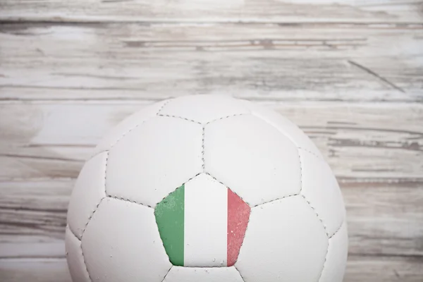 Fútbol: Fondo de la pelota de fútbol de Italia para la competencia internacional —  Fotos de Stock