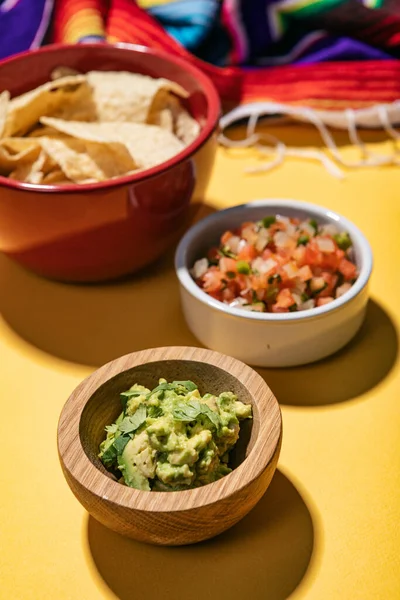 Cinco Mayo Şenlikli Bir Arka Plan Oluşturmak Için Yiyecek Içecek Stok Resim