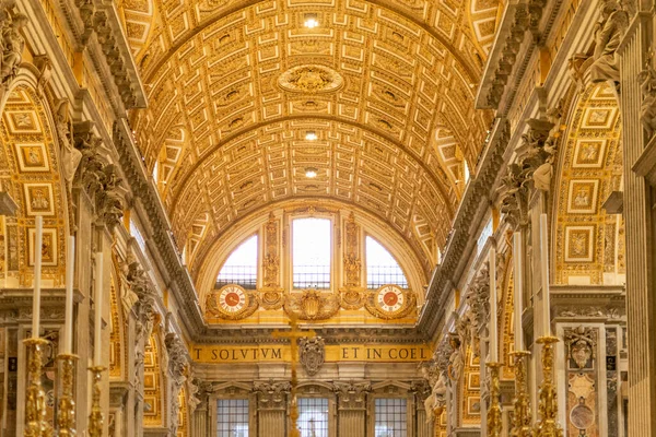 Peter Bazilikası Nın Yaldızlı Tavanı Vatikan Talya — Stok fotoğraf