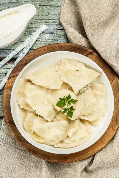 Dumplings Vareniki Met Kwark Zure Room Traditionele Oost Europese Keuken — Stockfoto