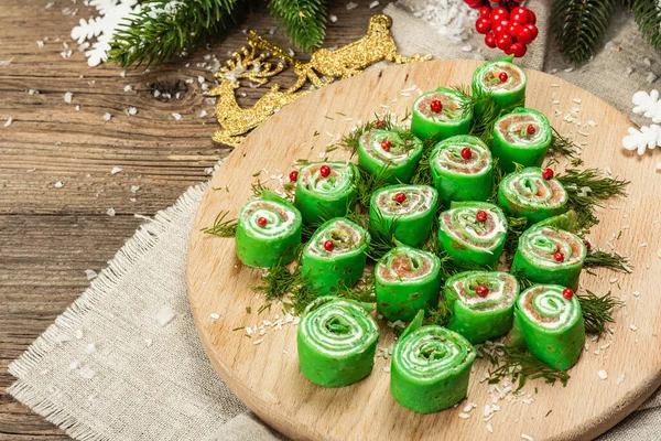 Cold Appetizer Decorated Form Christmas Tree Thin Crepes Cream Cheese — Stock Photo, Image