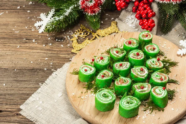 Cold Appetizer Decorated Form Christmas Tree Thin Crepes Cream Cheese — Stock Photo, Image
