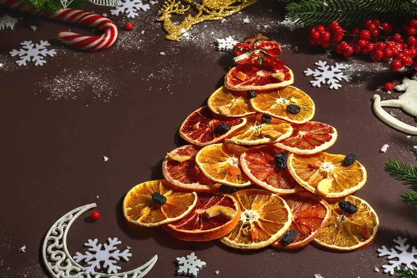 Abete Festivo Frutta Secca Natale Capodanno Laico Piatto Festivo Cibo — Foto Stock